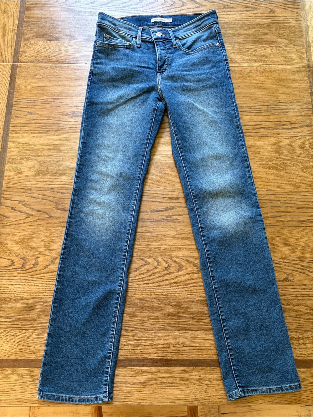 Levi’s Shaping Straight Women's Blue Jeans 28X32